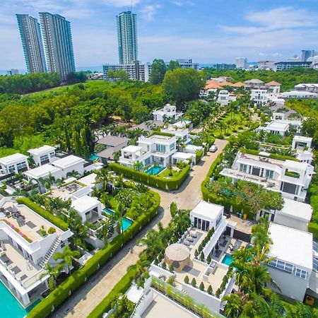 Villas In Pattaya Jomtien Beach Exterior photo